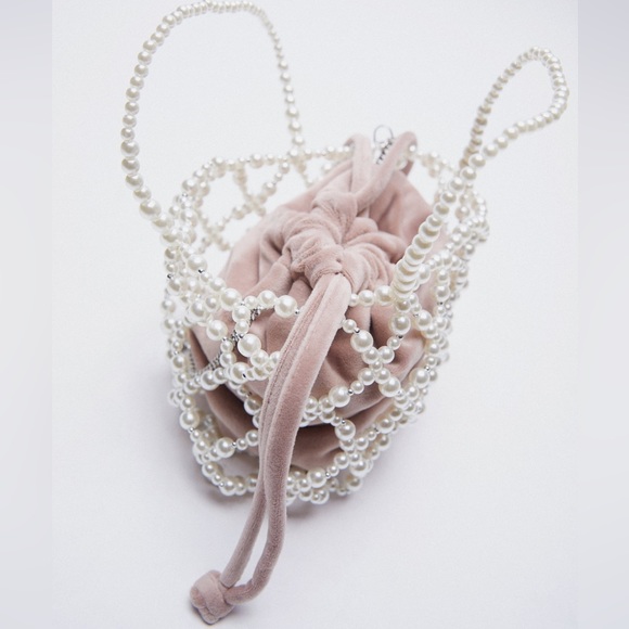 Zara velvet pearl bucket bag Beige pink NWT - Picture 3 of 5